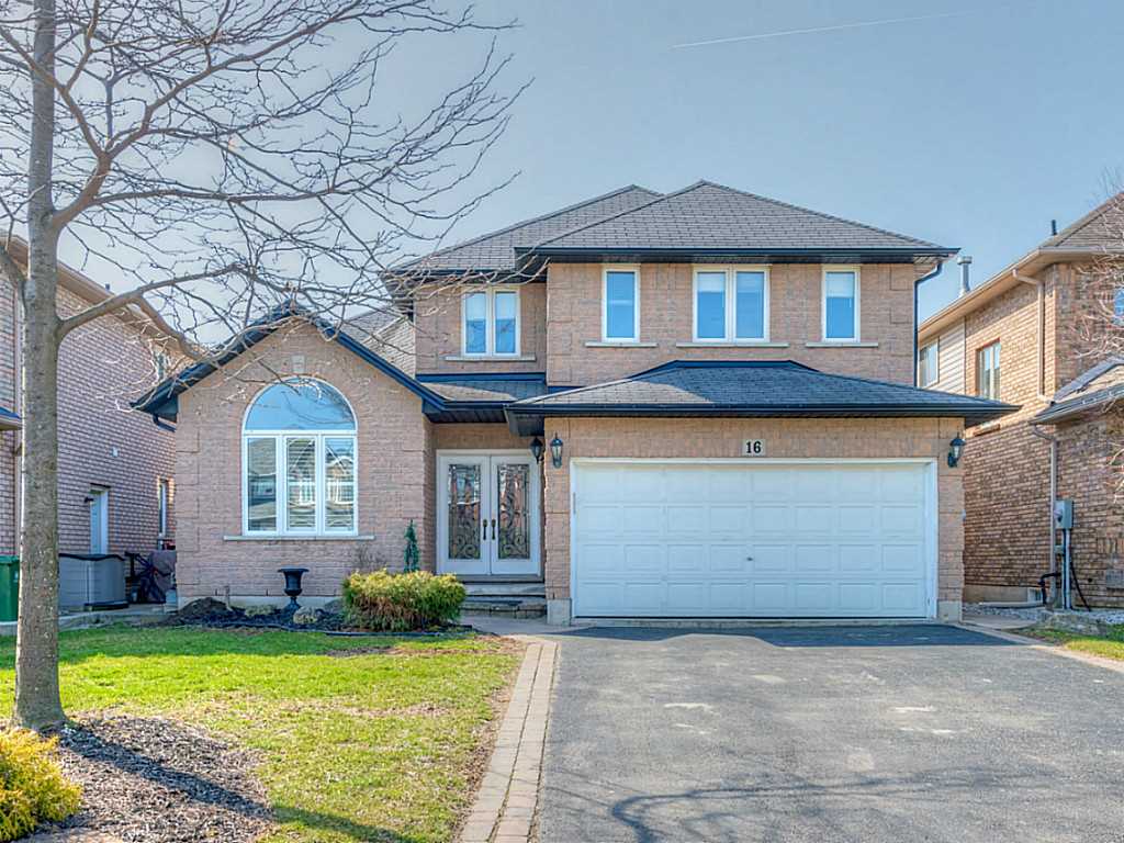 16 Holkham Avenue $544,900