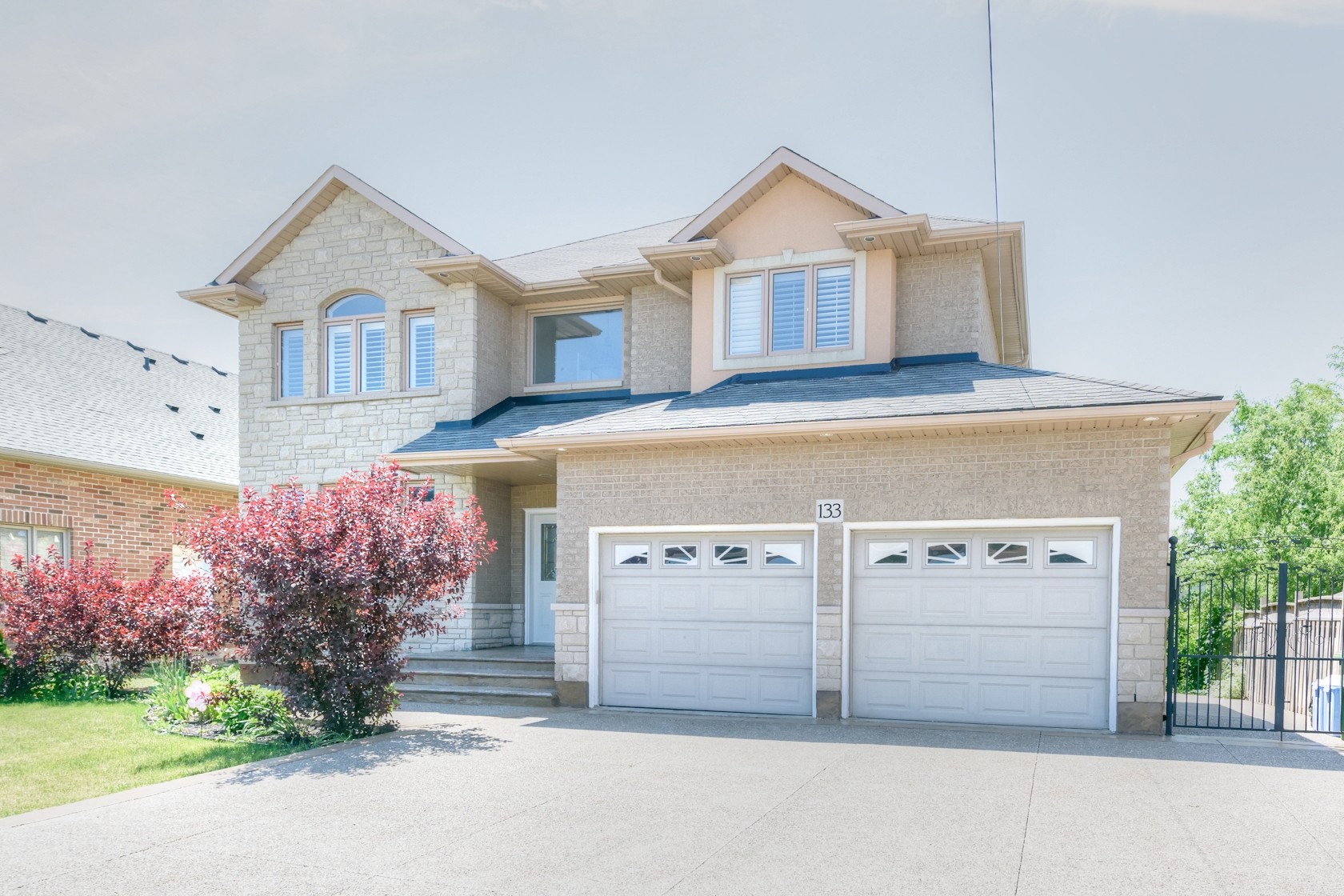 133 Highland Rd W $789,900