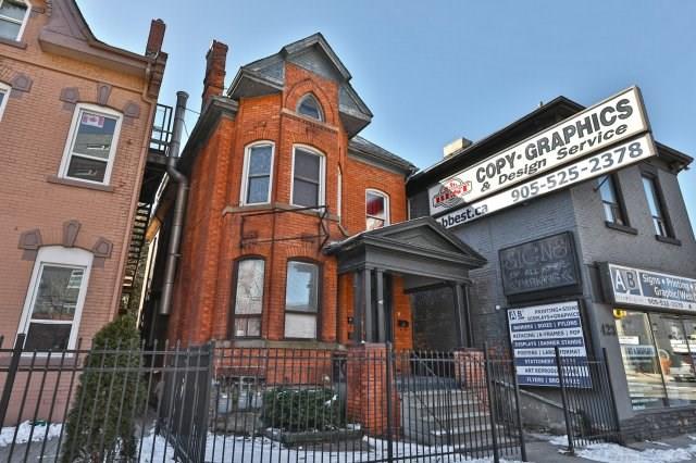 417 King St W $599,900