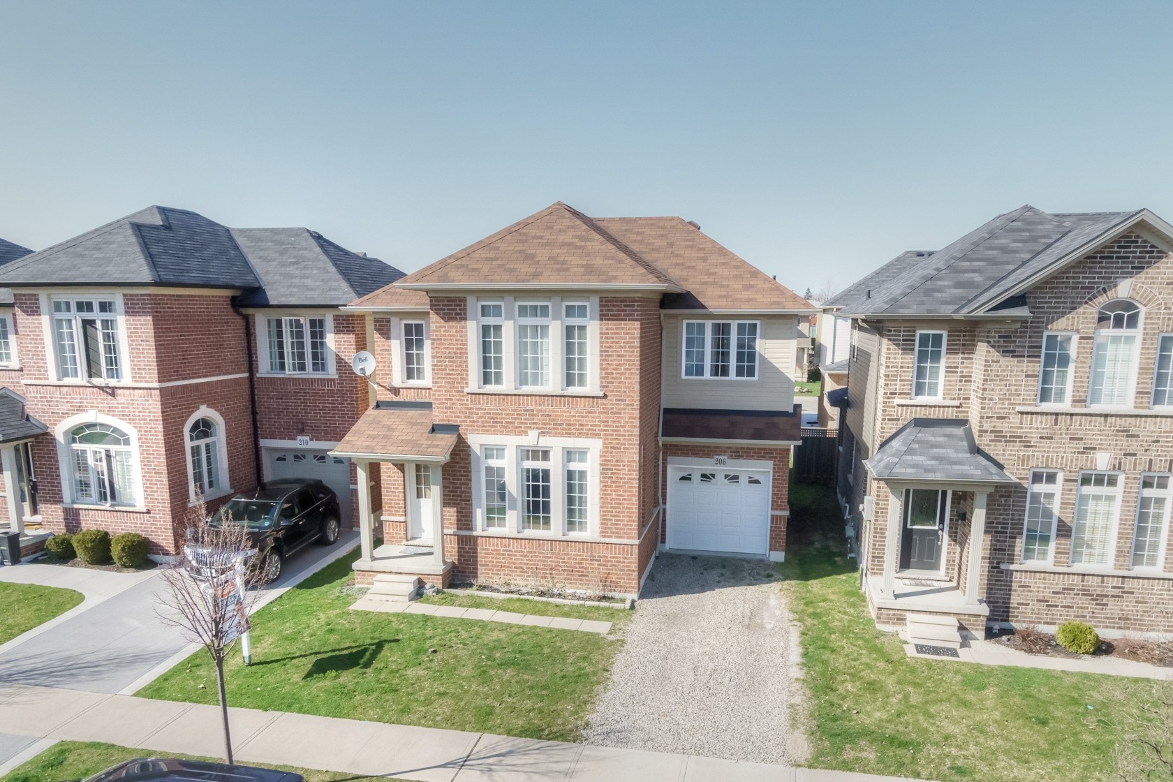 206 Brigadoon Drive, Hamilton