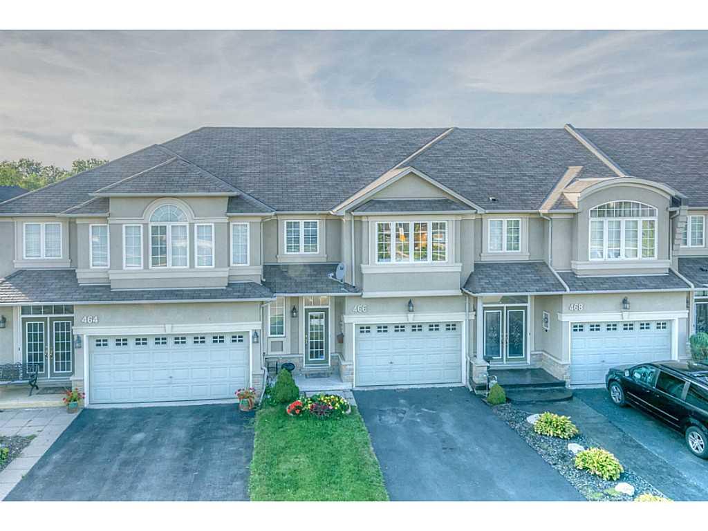 466 Stonehenge Drive, Ancaster