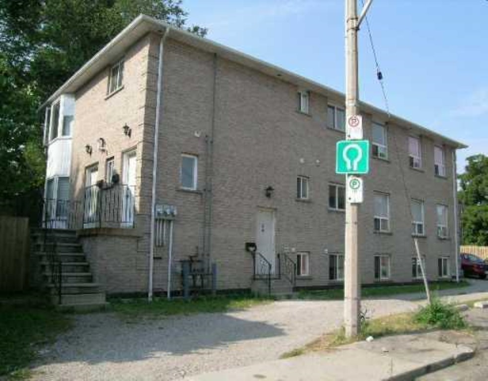 #1-90 Tisdale St S, Hamilton