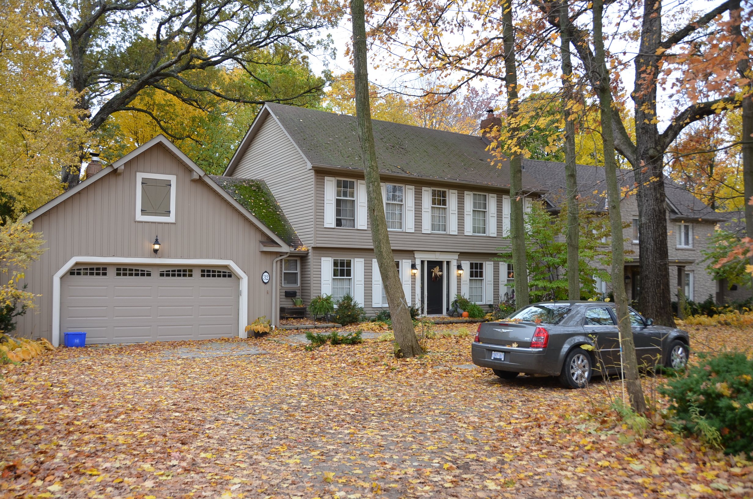 32 Wilson St E, Ancaster