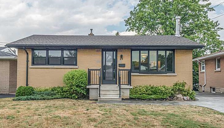 25 Kenwood Cres, Hamilton