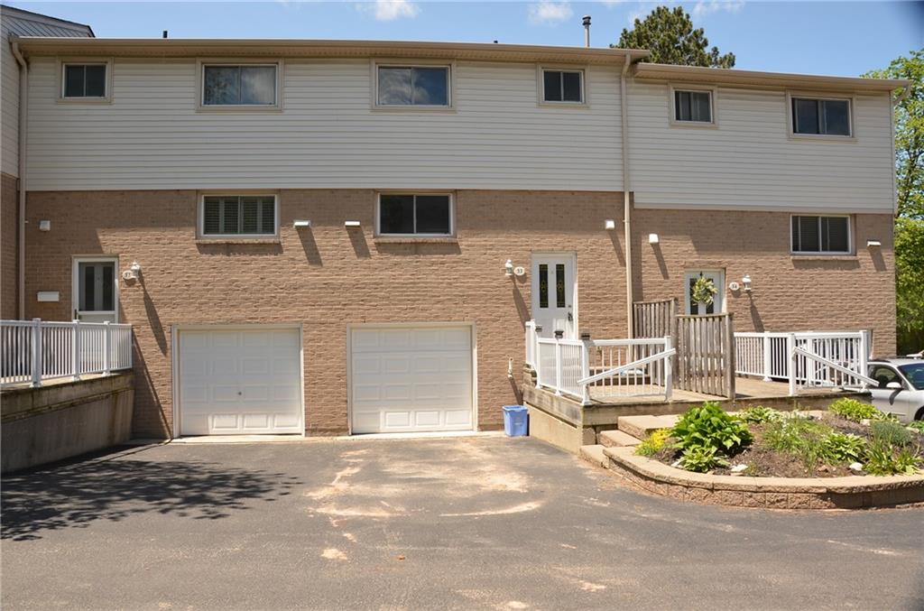 #33-51 Caroga Crt, Hamilton