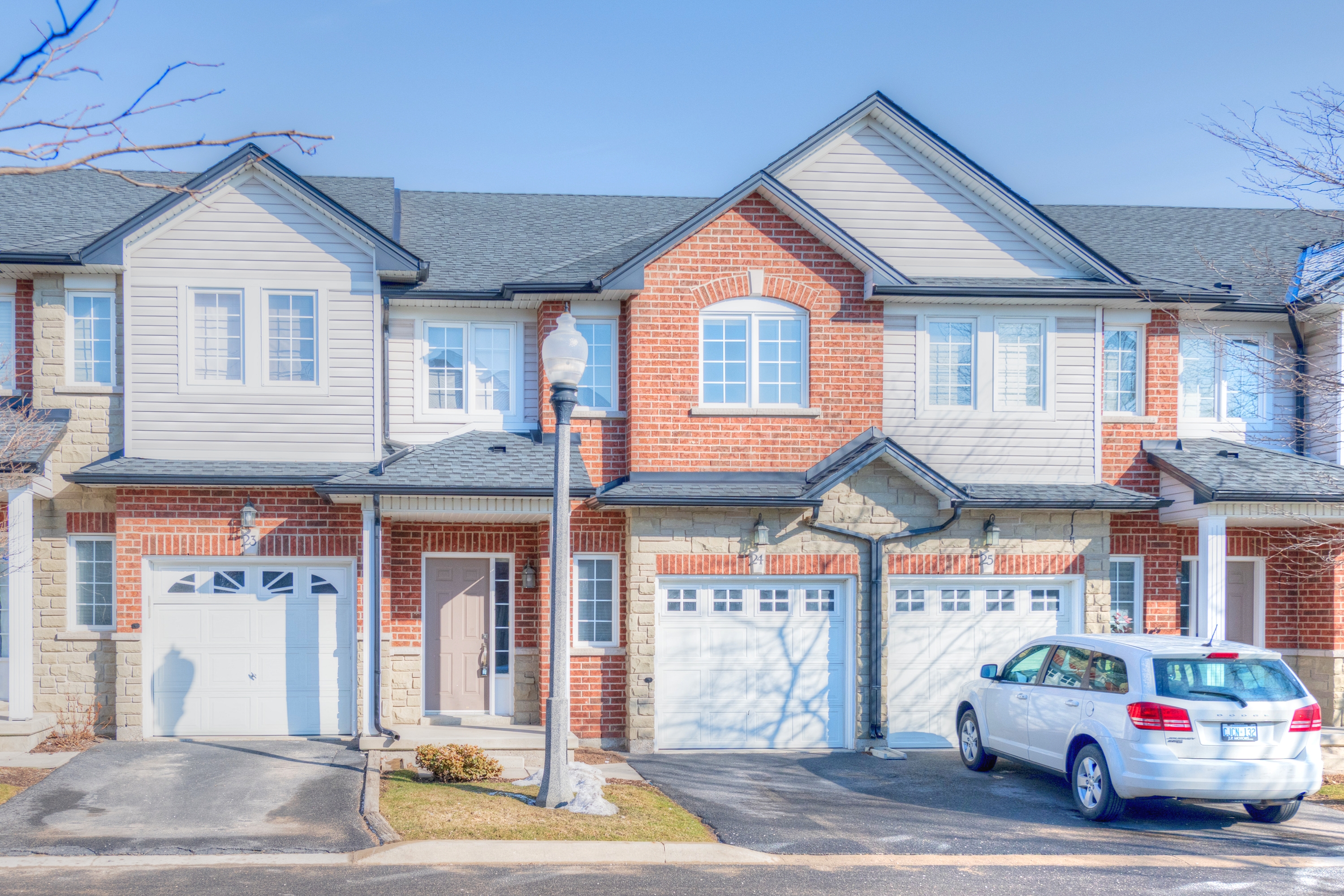 #24-232 Stonehenge Dr, Ancaster