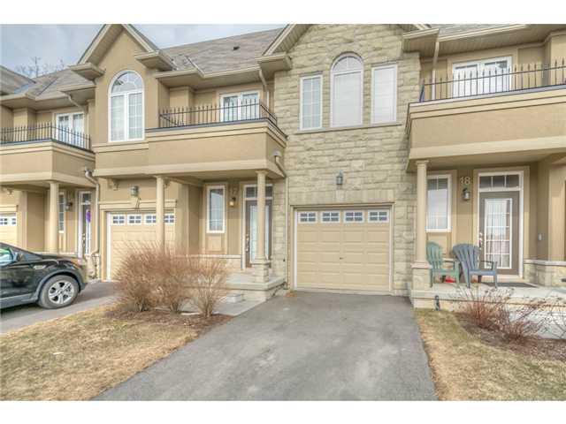 #17-370 Stonehenge Dr, Ancaster