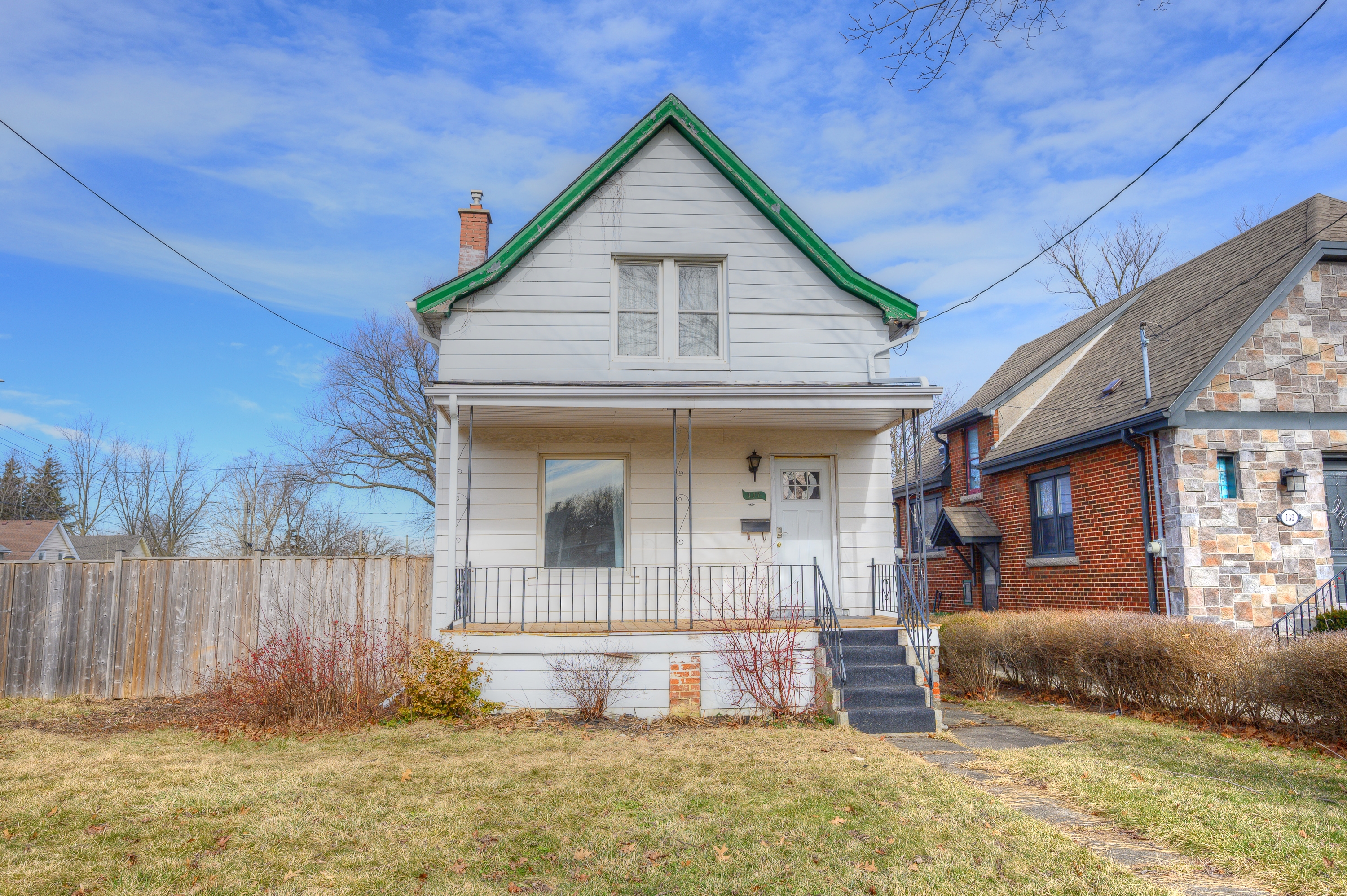 133 Fennell Ave E $495,000