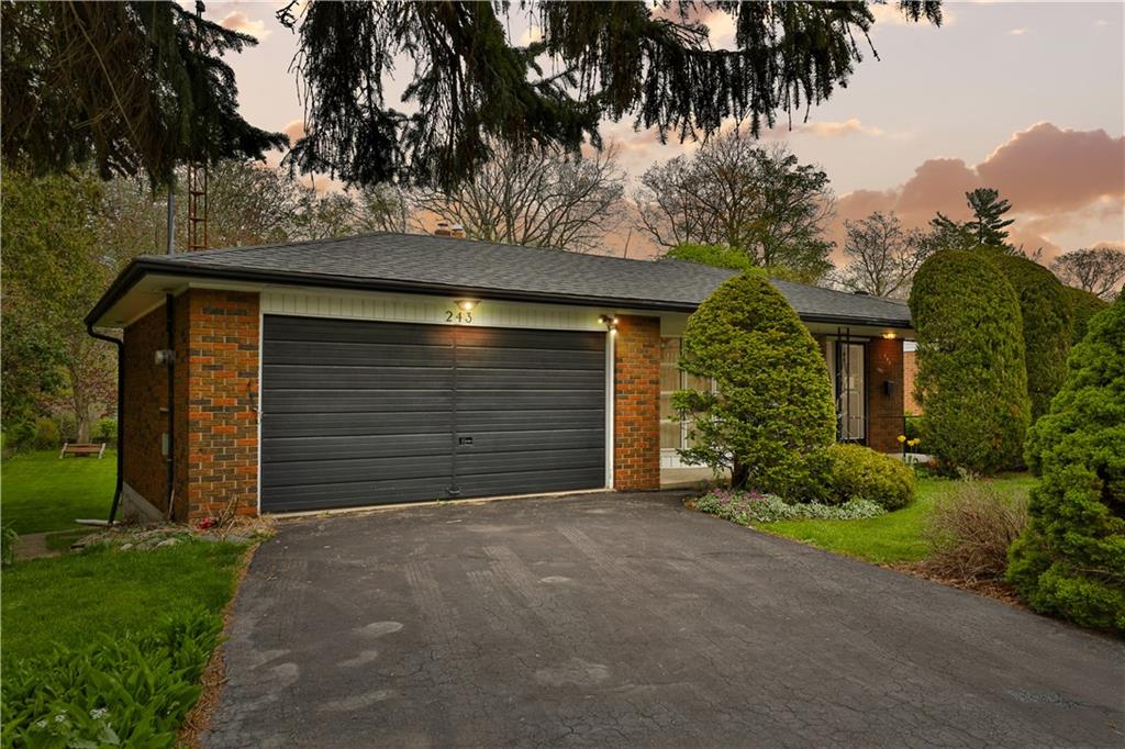 243 Appleby Line $979,000